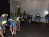 بعثة الزمالك تصلى الجمعة داخل الغرف فى زيمبابوى