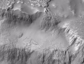 ناسا تنشر صورة جديدة تكشف وجود بقايا حمم بركانية على المريخ