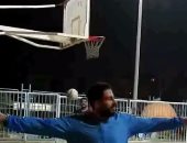 بالفيديو.. محمد حماقى يستعرض مهاراته الكروية مع الساحرة المستديرة