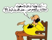 "الإخوان طلبوا الأسطول جالهم قنديل البحر".. فى كاريكاتير "اليوم السابع"