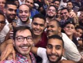 أحمد زاهر: أشاهد "هروب اضطرارى" يوميا مع الجمهور فى السينمات