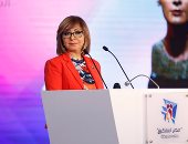 لميس الحديدى بمؤتمر مصر تستطيع بالتاء المربوطة: "محدش يقدر عليكى يا بهية"