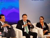 وزير الصحة: 3 لـ 4 ملايين معاق بمصر.. والدولة تهتم بهم