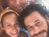 أحمد السعدنى عن منة شلبى وتامر حبيب: "عشرة عمر"