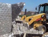 بالصور ..محافظ سوهاج: إزالة تعديات على الأراضى الزراعية بمدينة المنشاة