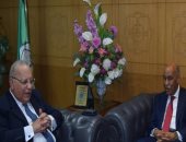 وزير العدل يقدم التهنئة لرئيس هيئة قضايا الدولة لتوليه منصبه الجديد