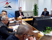 بدء الاجتماع الأول للجنة القومية للحد من الأزمات برئاسة شريف إسماعيل