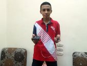 بالصور..طالب يبتكر مخفف صدمات كهربائى للسيارات ويحصل على براءة اختراع