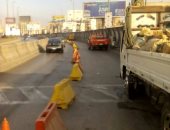 المرور : حواجز حديدية بمحيط تحويلات شارع جامعة الدول العربية منعا للزحام 