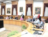 محافظ القاهرة يوجه باستغلال الأراضى المستردة لخدمة المواطنين