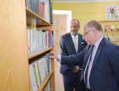 وزير الثقافة يشدد على تحديث مكتبة  SOS بإصدارات الوزارة 