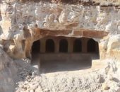 "الآثار" الأردنية تعثر على مدفن أثرى فى بلدة "بيت رأس" بإربد شمال المملكة