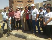 بالصور ..استكمال مبادرات تشجير وبناء مقابر الوادى الجديد بدعم شعبى ومشاركة الكنيسة