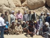 بالصور.. خالد العنانى يتفقد مواقع أثرية فى الأقصر 