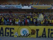 بالصور.. جماهير الإسماعيلى تحتشد فى أول مران لديسابر وتهاجم شوقى السعيد