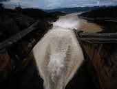 بالصور.. فيتنام تفتح المحطات الكهرومائية أمام مياة الفيضان لارتفاع منسوبها