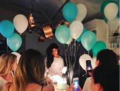 شاهد سيلينا جوميز تحتفل بعيد ميلادها الـ24 وصورها تحصد ملايين الـLIKES