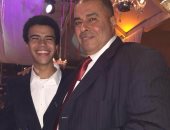 والد الشاب ياسين الزغبى: بكيت عندما رأيته مع الرئيس ولم أتخيل نجاحاته