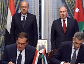 بالصور.. مصر والأردن يبحثان إنشاء شركة لإنتاج وتصنيع لمبات الـ LED