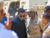 شاهد.. محمد رمضان وسط أبطال القوات المسلحة