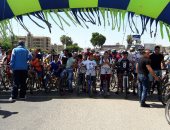 بالصور ..انطلاق سباق دراجات للهواة أمام ميناء السويس ببور توفيق