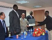 رئيس جامعة الفيوم وسفير جنوب السودان يشهدان الجلسىة الختامية لدورة أساليب البحث العلمي