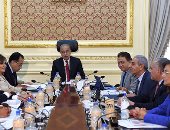 رئيس الوزراء يرأس اجتماع المجموعة الاقتصادية بعد انتهاء لقاء وزير النقل