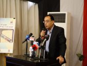 وزير الإسكان: نفذنا 106 مشروعات مياه وصرف صحى فى القاهرة الكبرى والإسكندرية