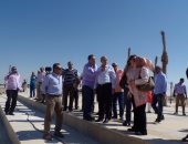 وزير الإسكان يكلف بتنفيذ 5 كيلو متر من الممشى السياحى بمطروح قبل شم النسيم