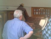 بالصور.. تنفيذ أعمال توسعة لقاعات انتظار المواطنين بمجلس مدينة الداخلة