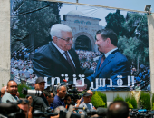 بالصور.. فلسطين تستقبل ملك الأردن بلافتة "القدس تنتصر"