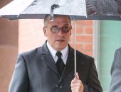 سجن ضابط شرطة بريطانى لاستخدامه هيلكوبتر لتصوير أشخاص أثناء ممارستهم الحب 