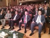 العصار وعبد الغفار يكرمان المتميزين بالأكاديمية المصرية للهندسة والتكنولوجيا 