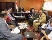 محافظ المنوفية يعقد مجلس تنفيذى مصغر بمدينة السادات