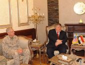 رئيس الأركان يلتقى قائد القيادة الأفريقية الأمريكية للنقاش حول أوضاع ليبيا