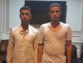 ضبط متهمين أثناء محاولة سرقة توك توك بالإكراه