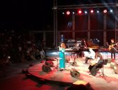 بالصور.. لينا شماميان تتألق وتطرب جمهور مهرجان الحمامات الدولى بتونس