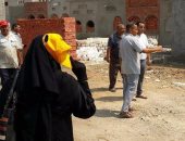 إزالة مقابر ومنازل مقامة على أرض زراعية بالدقهلية