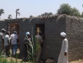 بالصور.. محافظ سوهاج : إزالة 28 حالة تعد على أملاك الدولة بجزيرة شندويل 