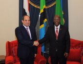 تعرف على رئيس تنزانيا الذى استقبل السيسى بدار السلام.. شعبه لقبه بـ"قاهر الفساد".. ماجوفولى أقال آلاف الموظفين لتزويرهم شهادات توظيف.. ورفض إقامة حفل افتتاح البرلمان لشراء أسرة للمرضى.. وجمع القمامة ليكون قدوة