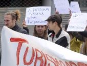 الآلاف يتظاهرون بإسبانيا للمطالبة باستقلال كتالونيا