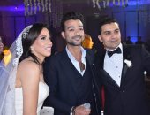 بالصور.. هيثم شاكر يغنى فى حفل زفاف شقيقة محمد زيدان
