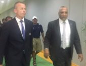 وصول طاقم الحكام لملعب نهائى كأس مصر.. وتأخر الحكم الرابع