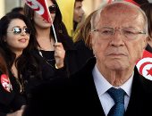 ألاف الأساتذة يتظاهرون في تونس مطالبين الحكومة بتصحيح أجورهم