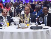 بالصور.. رئيس رواندا يقيم حفل عشاء لـ"السيسى"