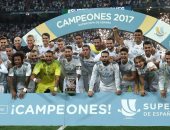 شاهد.. مراسم تتويج ريال مدريد بكأس السوبر الإسبانى
