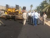 محافظ سوهاج :رصف طريق المراغة وترعة الطهطاوية بتكلفة 2 مليون و300 ألف جنيه