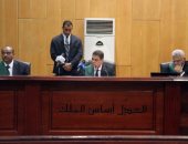 رفع جلسة محاكمة مرسى و27 آخرين فى قضية "اقتحام السجون" للمداولة