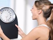 خبيرة تغذية: قياس الوزن يومياً يثبت الوزن ويصيب الشخص بالإحباط