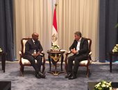 وزير الطيران يلتقى وزير النقل الصومالى لبحث التعاون بين البلدين